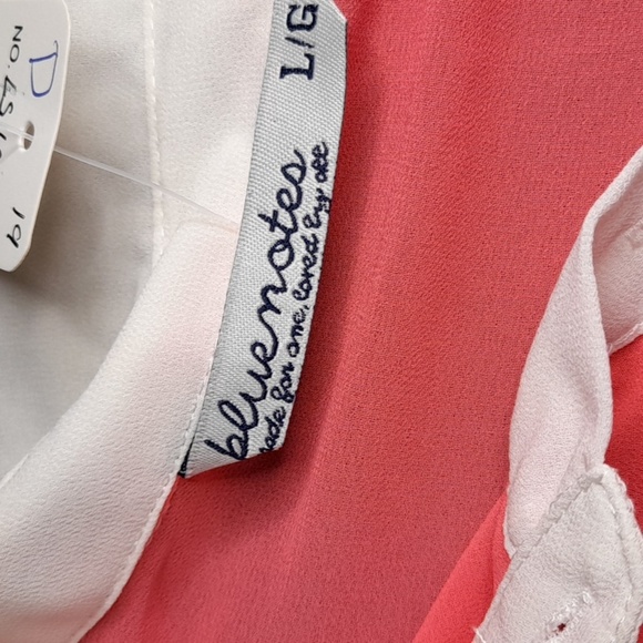 🎊3 FOR $10 BLUENOTES WOMENS LARGE PINK AND WHITE BUTTON DOWN BLOUSE - Picture 2 of 4